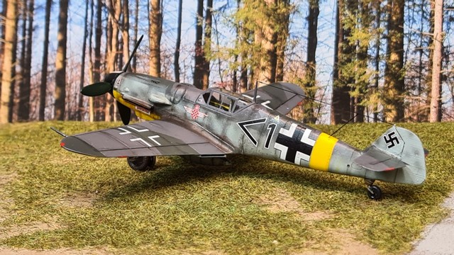 1/72 MESSERSCHMITT BF 109 G.6 .JG52.Mato DUKOVAC .janvier 1943. 02_cop44