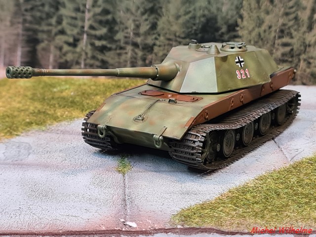 1/72 E.100 Ausf .C modelcollect  03_cop32