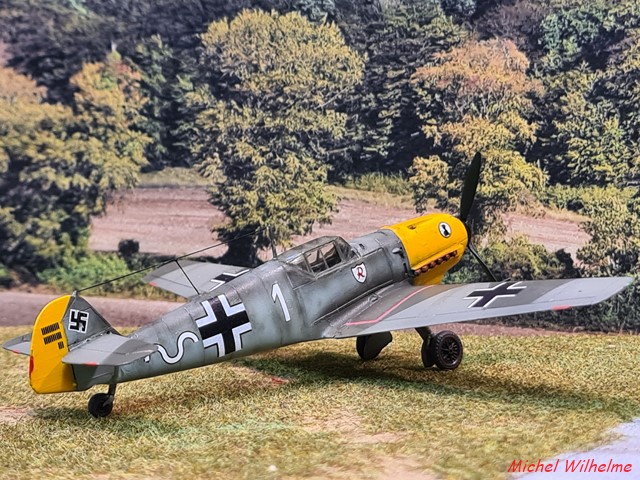 1/72 MESSERSCHMITT BF 109 E.7 .7/JG52.France 1940 Werner MACHOLD           Kit az model. 05_cop28