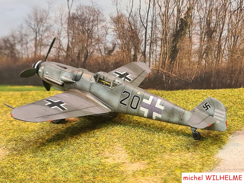 1/72 MESSERSCHMITT BF 109.G.6 Alfred MIKSCH JG1. Pays  Bas 1943. kit az model  1_copi12