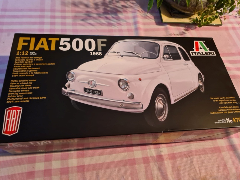 1/12 FIAT 500  modéle 1968.kit Italéri  20220915