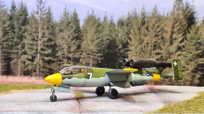 1/72. HEINKEL HE 162 B-6 kit AZ MODEL  20231122