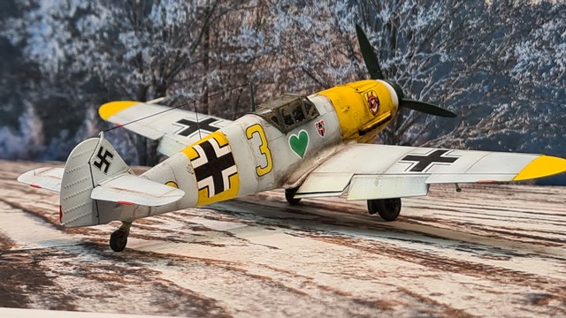 1/72 .BF 109 .F.2. 9 / JG54 .Hans EKKEHARD bob.Russie  decembre 1941.  20231145