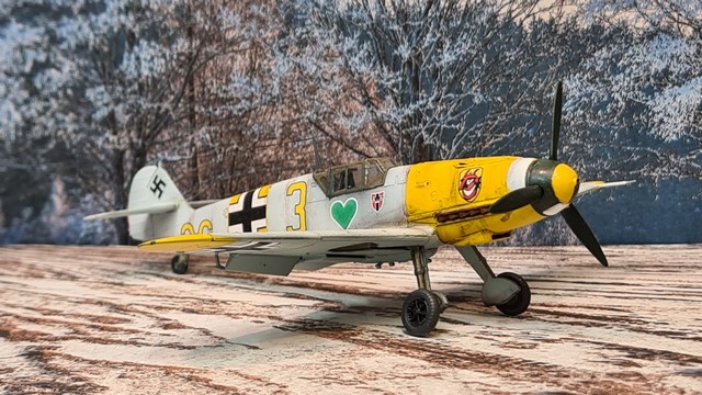 1/72 .BF 109 .F.2. 9 / JG54 .Hans EKKEHARD bob.Russie  decembre 1941.  20231148