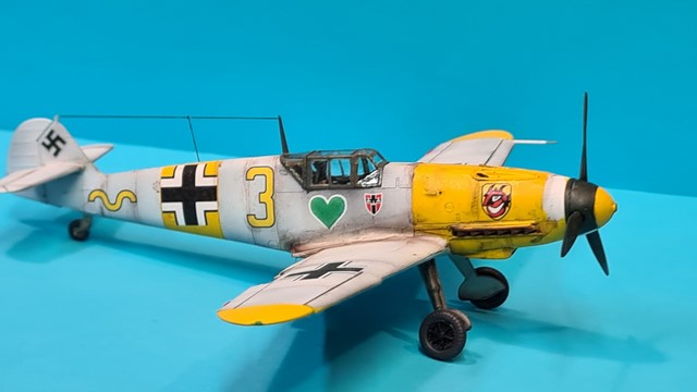 [Eduard] MESSERSCHMITT Bf 109F-2 9 /JG54 Hans EKKEHARD bob Russie decembre 1941 1/72 20231158