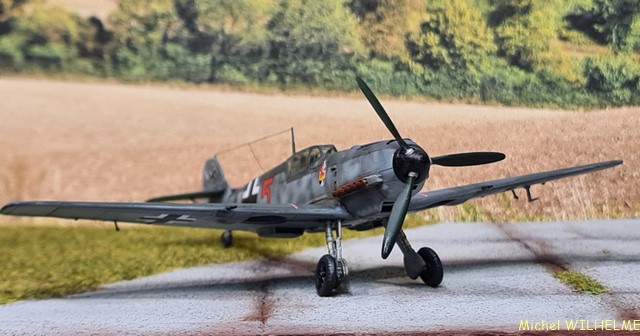 [AZ Model] 1/72 - MESSERSCHMITT Bf 109 T-2  (bf109) 20240118