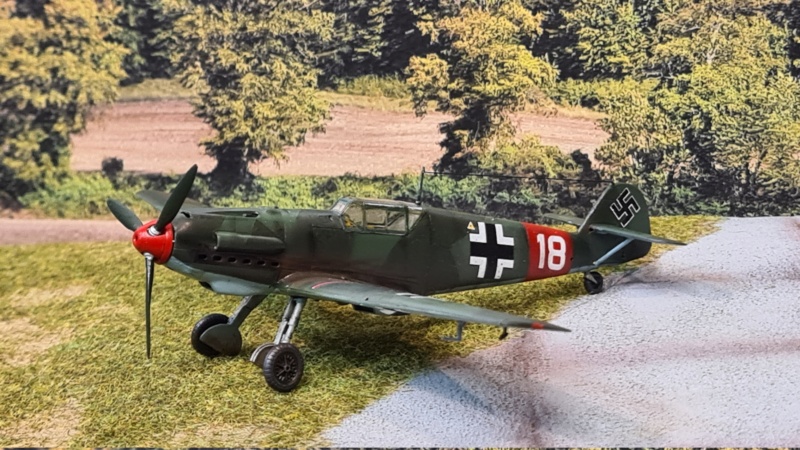 [AZmodel] 1/72 - MESSERSCHMITT Bf 109 E-0  (bf109) 20240134