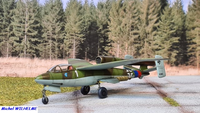 1:72 HEINKEL HE 162  B-5 kit az model 20240359