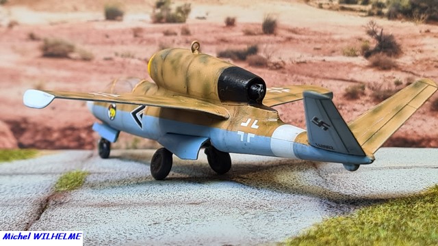 [AZ Model] 1/72 - Heinkel He 162 (he162) 20240644