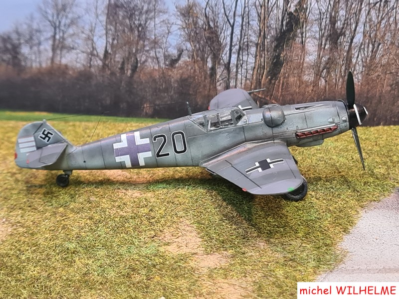 1/72 MESSERSCHMITT BF 109 .G.6 Alfred MIKSCH .Pays  Bas 1943 kit az model 7_copi12