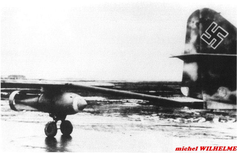 1/72 MESSERSCHMITT 262 V.10 w/ flying bomb  kit Haségawa   Deichs10