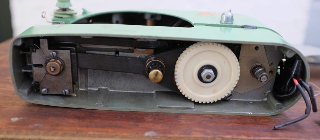 Bell Sewing Machine de Simanco33 736