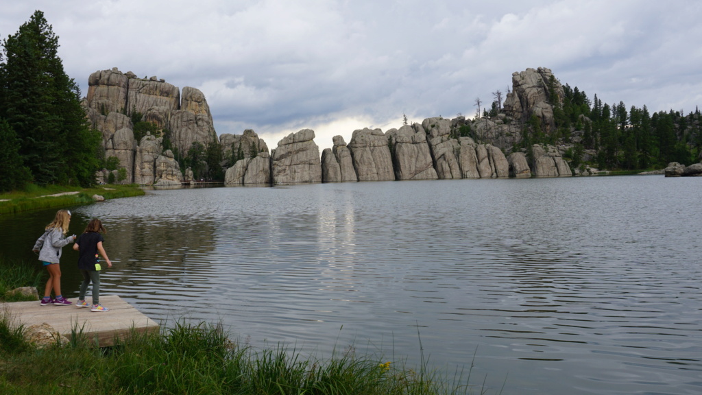   Fil parallèle au concours photo d'octobre 2023 : un paysage de lac  Dsc01312