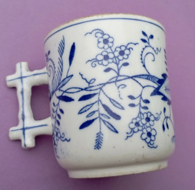 tasse porcelaine décor   Blue Danub Img_2029