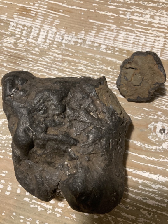 Identification de ce que je pense être une météorite  Img-2512
