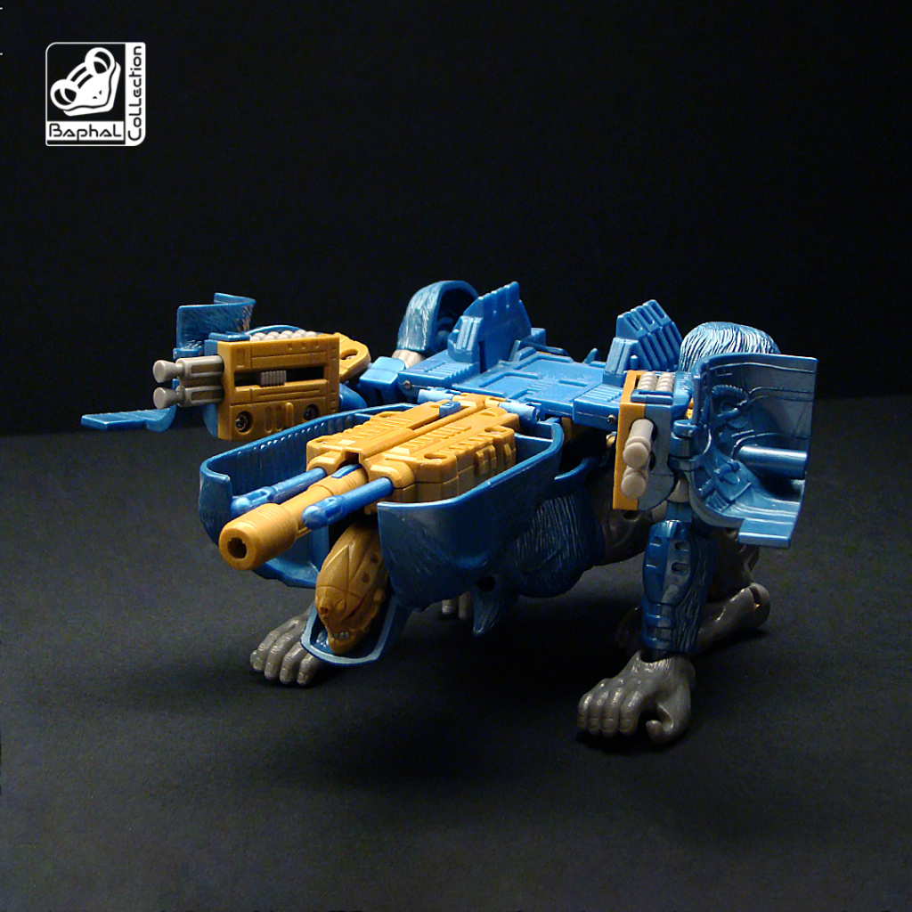 Anciennes revues de jouets inactives: Cerberus, Miss Transformers, Ryuzo, Sebtimus Zblex, Crosshairs, etc - Page 38 0316