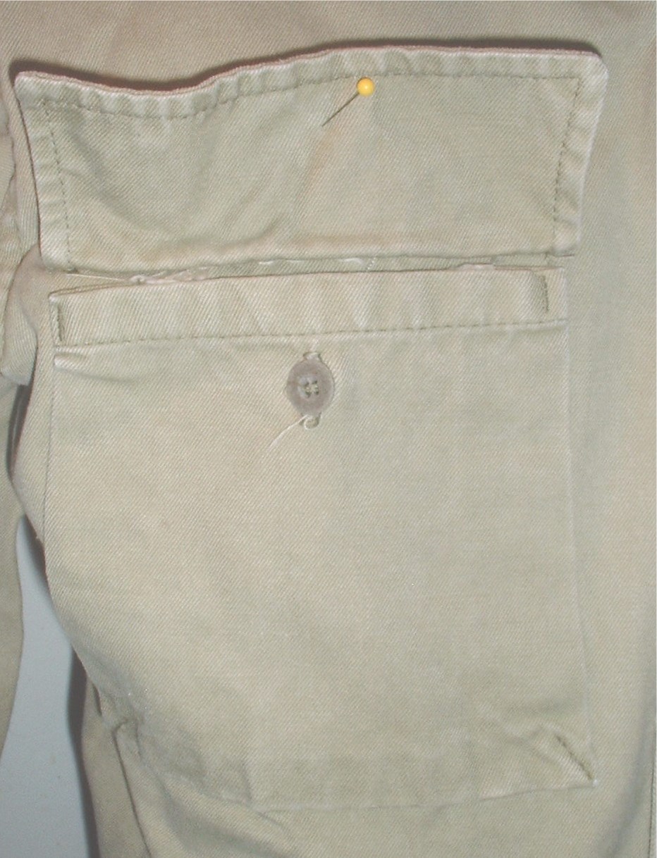 Need help identifying a mystery khaki cotton fatigue/work shirt with elbow padding/reinforcement Myster12