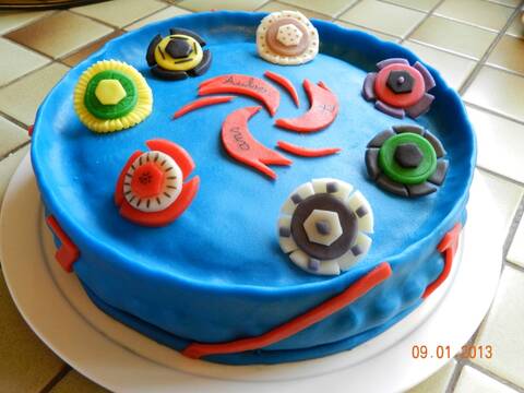 Beyblade Les Toupies Avec Stadium Page 10 Beyblade Les Toupies Avec Stadium Page 10