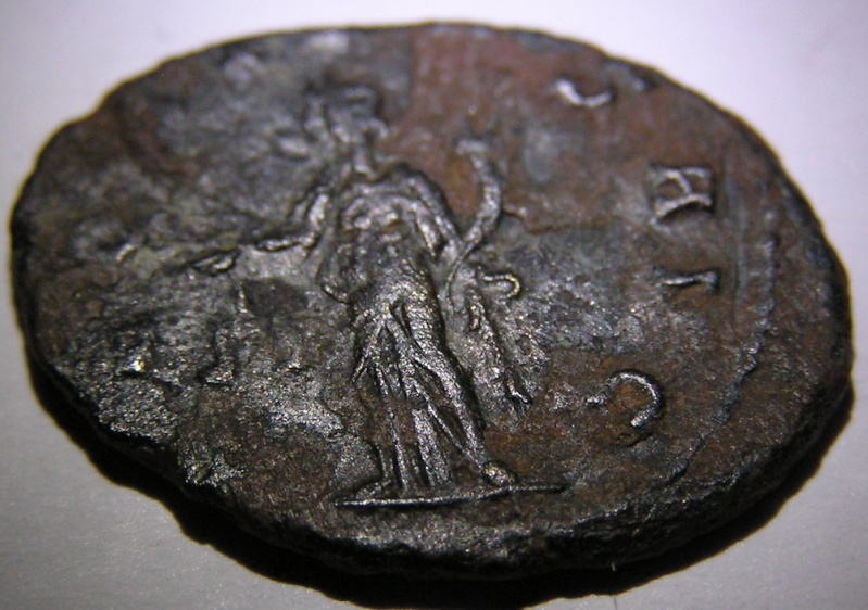 Antoniniano de Claudio II (AEQUITAS) Romana11