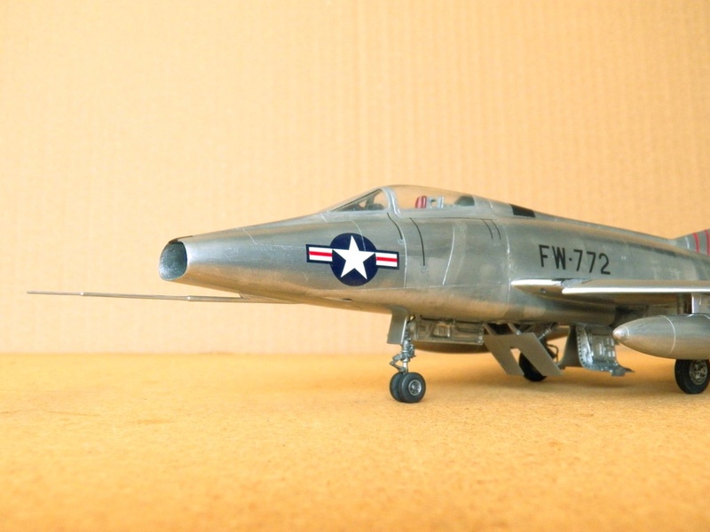 North American F-100A Super Sabre. Maquette Lindberg, 1/48 (VINTAGE) F-100a18