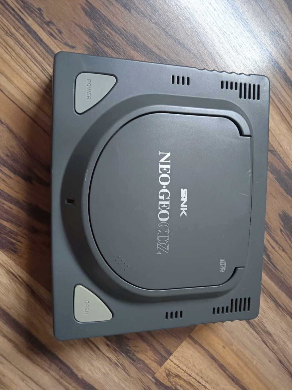 DES NEO GEO AES CD et CDZ à vendre ! Thumbn20