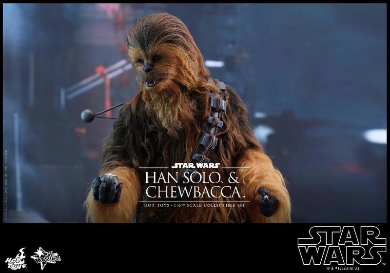  Hot Toys Star Wars: TFA - 1/6th scale Han Solo & Chewbacca Hanamp23