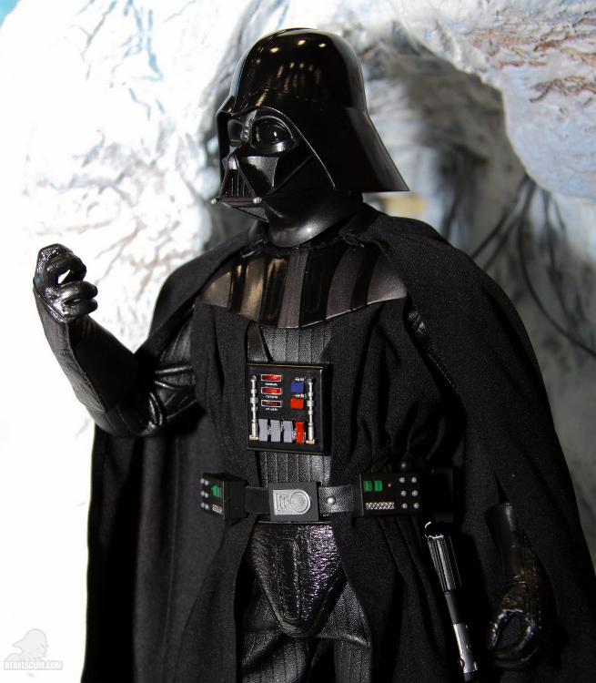Sideshow - Darth Vader Deluxe Sixth Scale Figure  - Page 2 Sidesh64