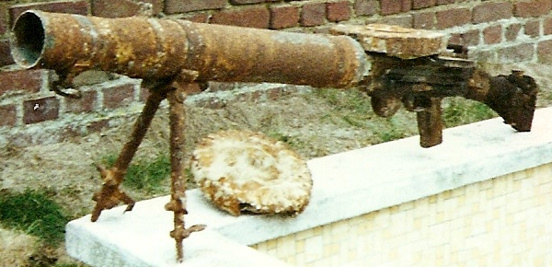 fouille terrestre,reliques britannique de juin 40 (opération dynamo) Numeri10