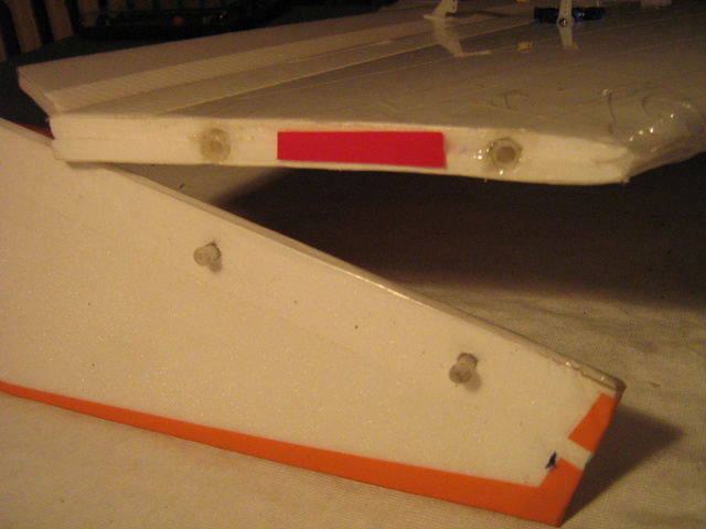"boutons pression" pour winglets amovibles Img_1015