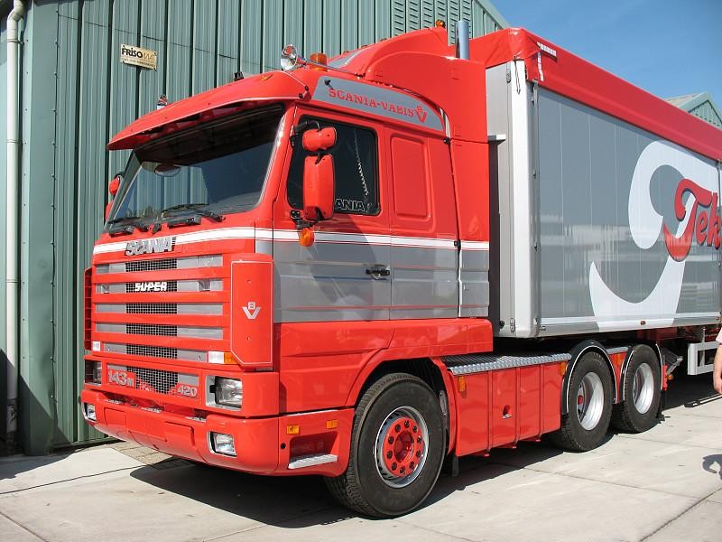 ==SCANIA serie 2 et 3== - Page 4 Img81910