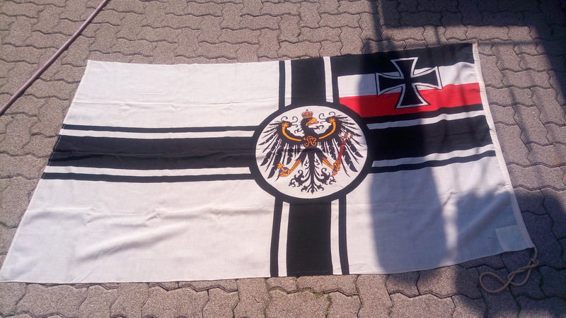 identification Kriegsflagge WW1 et Reichskriegsflagge WW2 P_201118