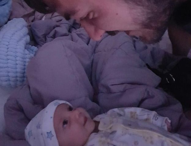 MUERE CHARLIE GARD, ENTRE CÁBALA Y PAGANISMO - Página 2 Violet23