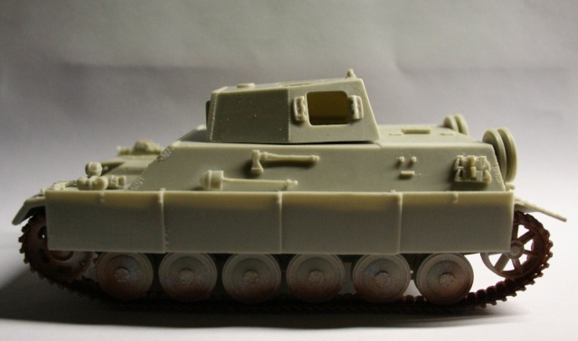 Panzer Einheitsfahrgestell III/IV 1/48e Img_5214