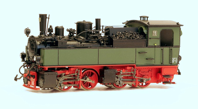 Les locomotives Mallet à voie étroite (H0e et H0m) Nwe1110