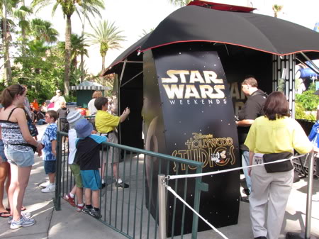 Star Wars Weekends 2009 Disney's Hollywood Studios - Page 2 03sww215