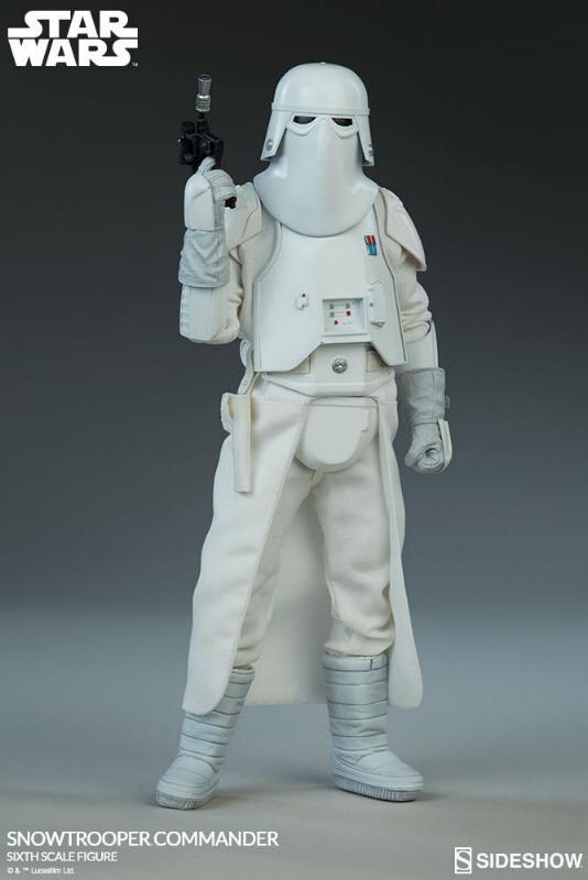 Sideshow - Snowtrooper Commander Sixth Scale Figure 0440