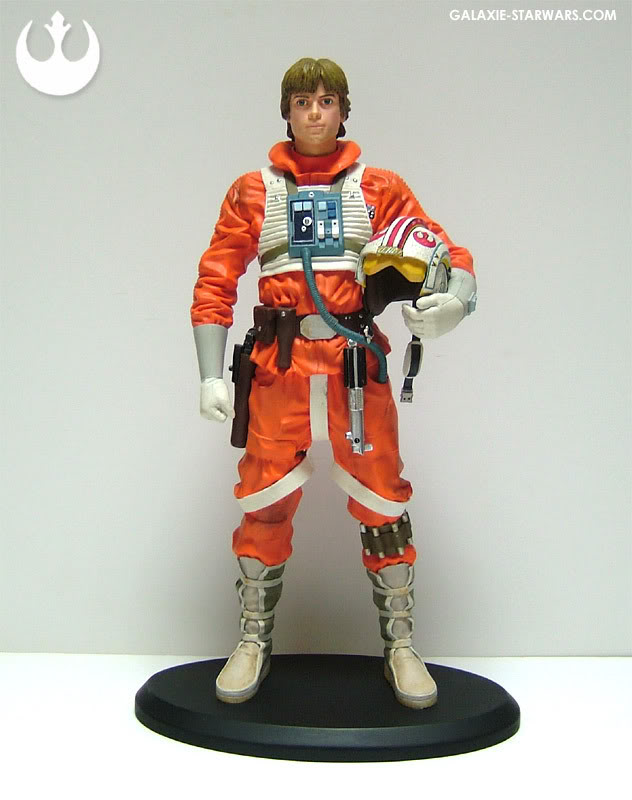 ATTAKUS - Luke Skywalker Pilote Statue (2002) 1-810