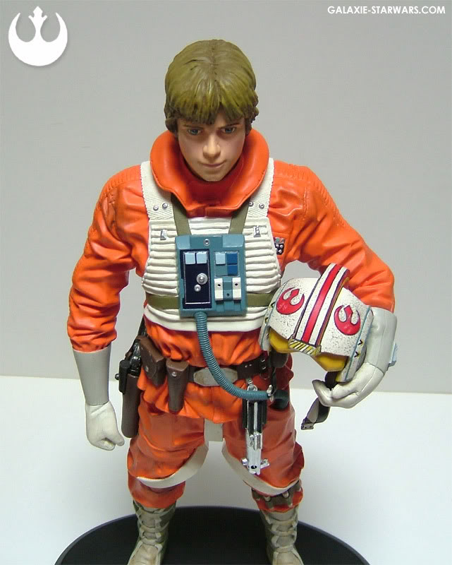 ATTAKUS - Luke Skywalker Pilote Statue (2002) 11-210