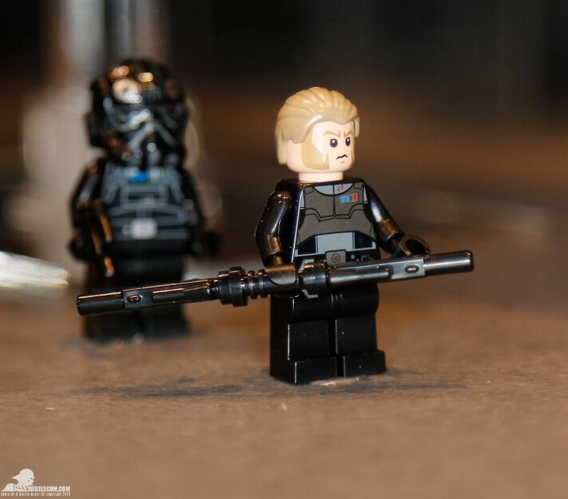 LEGO  STAR WARS - 75106 - Imperial Assault Carrier 75106_17