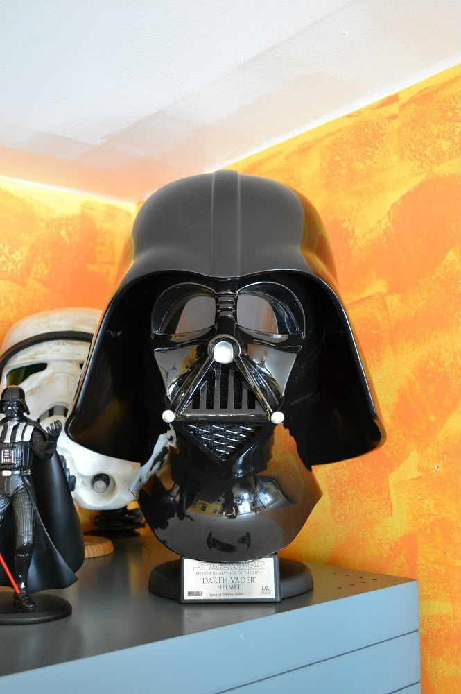 Master replicas - Darth Vader Helmet ROTS Dsc_0128