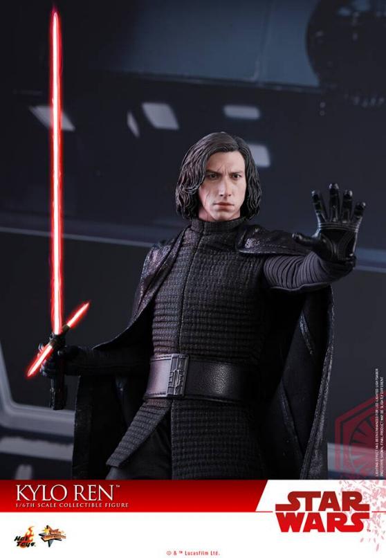 Hot Toys - The Last Jedi - 1/6th scale Kylo Ren Collectible Kylo_t60