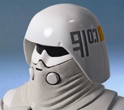 Gentle Giant - McQuarrie Snowtrooper SDCC 2011 Mini Bust Mcquar11