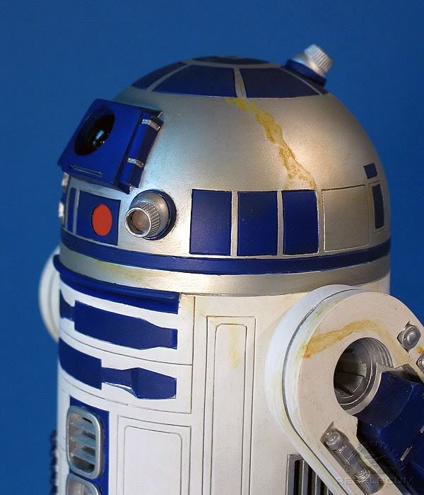 Attakus - R2-D2 Statue R2d2-014
