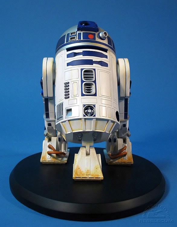 Attakus - R2-D2 Statue R2d2-015