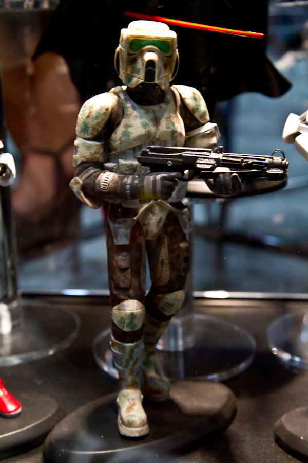 ATTAKUS - ELITE COLLECTION - KASHYYYK TROOPER Sdcc1113