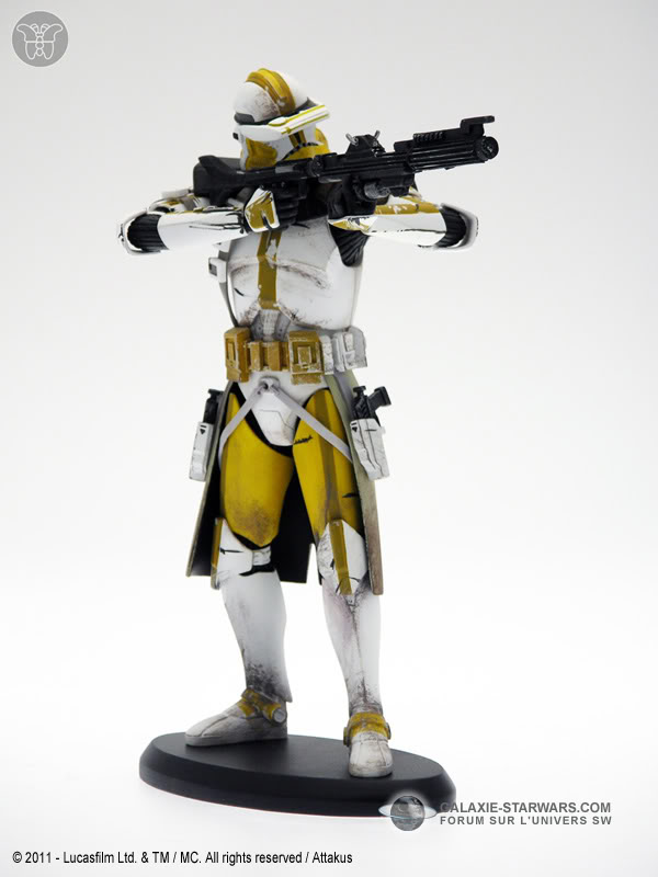 ATTAKUS - ELITE COLLECTION - COMMANDER BLY Sw009023