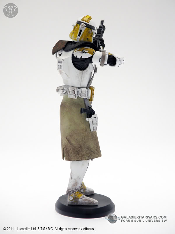 ATTAKUS - ELITE COLLECTION - COMMANDER BLY Sw009024