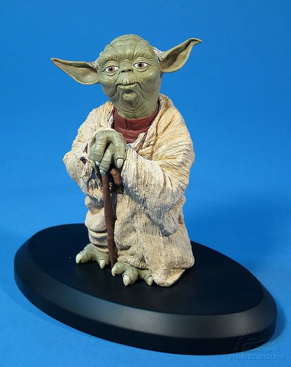 Attakus - Yoda Statue (2001) Yodai014