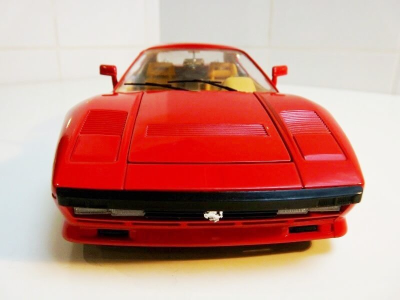 Ferrari 288 GTO - 1984 - BBurago 1/18 ème F288_111