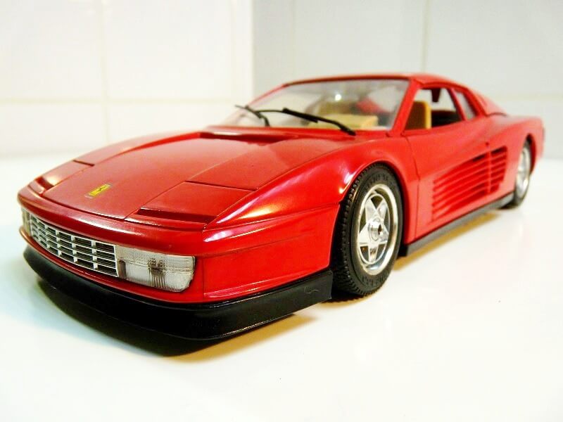 Ferrari Testarossa - 1984 - BBurago 1/18 ème Ferrar47